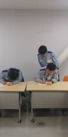 アパレル2